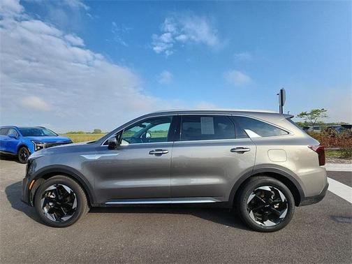 2025 Kia Sorento Hybrid EX