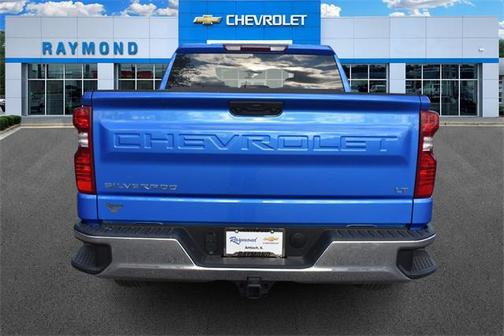 2025 Chevrolet Silverado 1500 LT