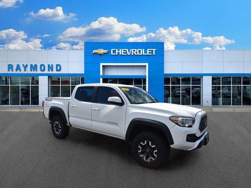 Super White 2018 Toyota Tacoma TRD Off Road