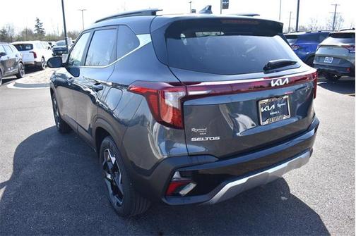 2025 Kia Seltos EX