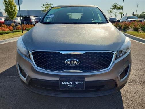 2017 Kia Sorento L