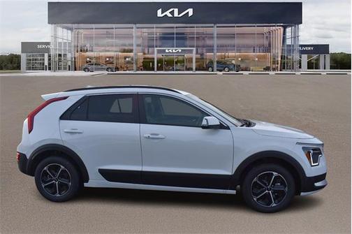 2025 Kia Niro EX