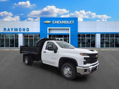 Summit White 2026 Chevrolet Silverado 3500 WT