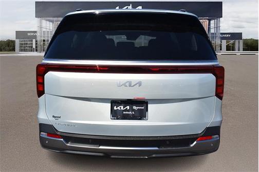 2025 Kia Carnival SX