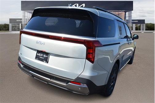 2025 Kia Carnival SX