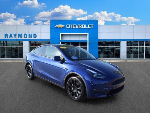 Deep Blue Metallic 2025 Tesla Model Y Long Range Dual Motor All-Wheel Drive