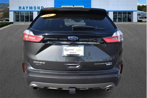 2019 Ford Edge Titanium
