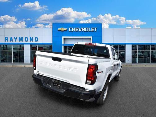 Summit White 2023 Chevrolet Colorado WT