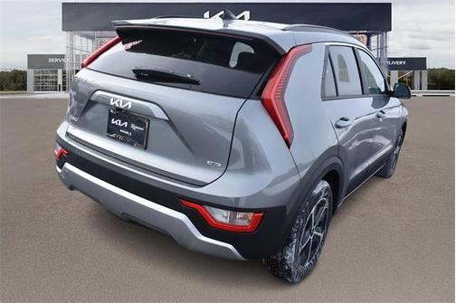 2025 Kia Niro LX