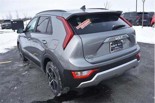 2025 Kia Niro LX