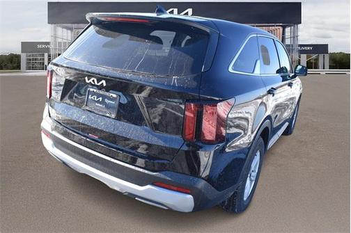 2025 Kia Sorento LX