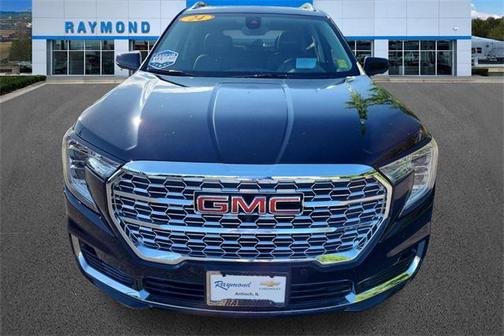 2024 GMC Terrain Denali