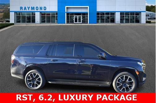 2023 Chevrolet Suburban RST