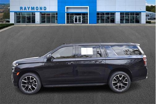 2023 Chevrolet Suburban RST