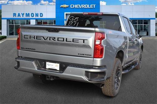 2025 Chevrolet Silverado 1500 Custom