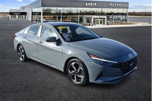 2023 Hyundai ELANTRA SEL