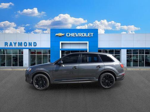 Gray 2025 Audi Q7 45 Premium Plus