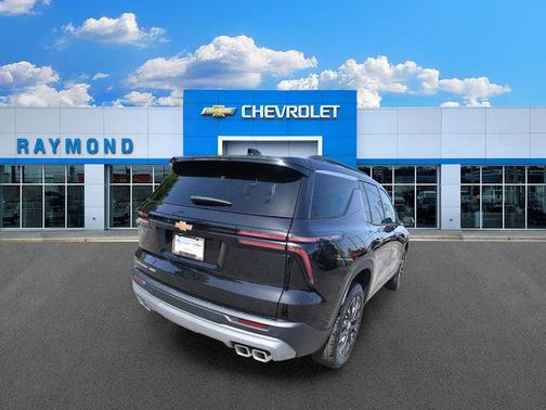Black Metallic 2026 Chevrolet Traverse LT