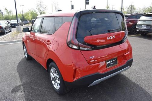 2025 Kia Soul LX