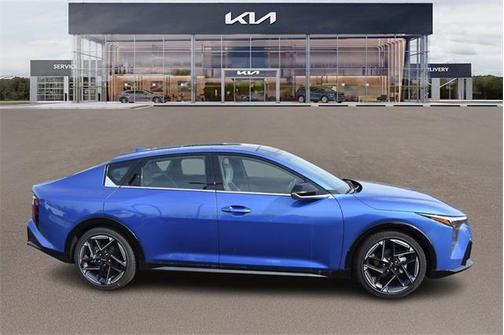2025 Kia K4 GT-Line
