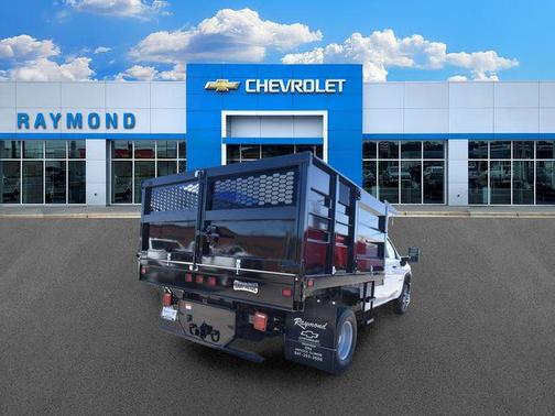 Summit White 2026 Chevrolet Silverado 3500 WT