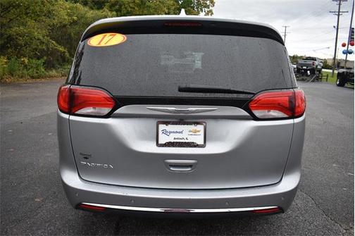 2018 Chrysler Pacifica Touring-L Plus