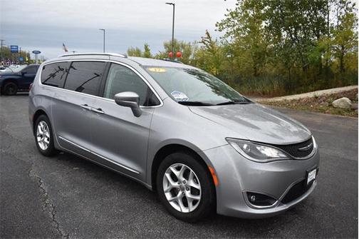 2018 Chrysler Pacifica Touring-L Plus