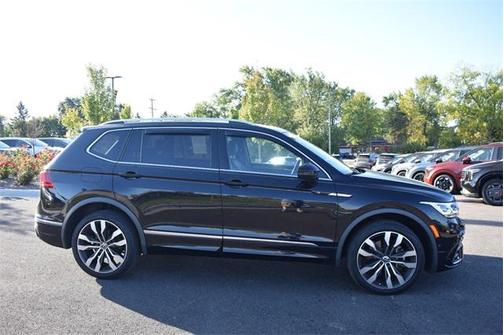 2022 Volkswagen Tiguan 2.0T SEL R-Line 4MOTION
