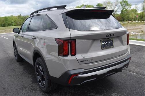 2025 Kia Sorento EX