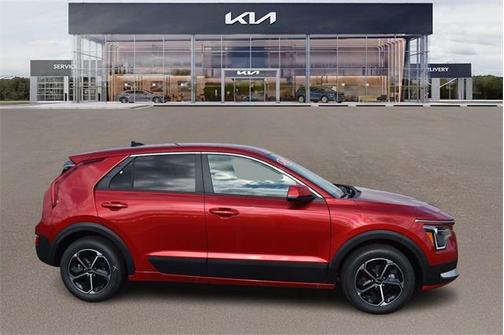 2025 Kia Niro LX