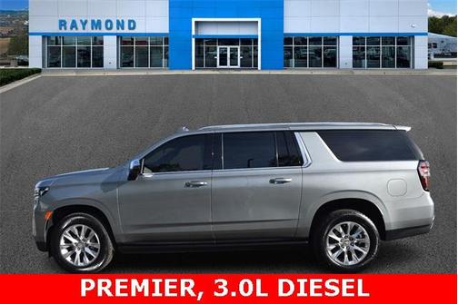 2023 Chevrolet Suburban Premier