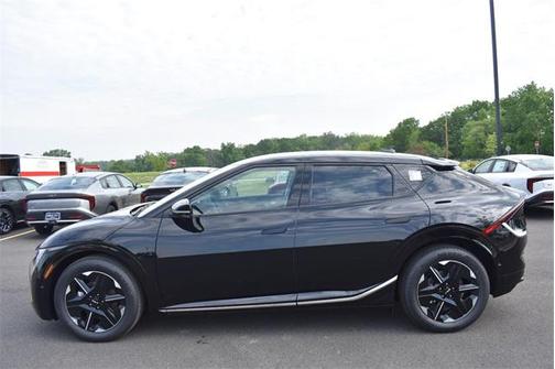 2025 Kia EV6 Wind