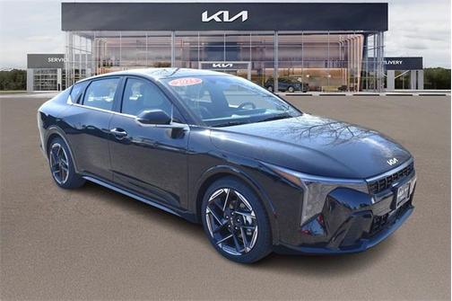 2025 Kia K4 GT-Line