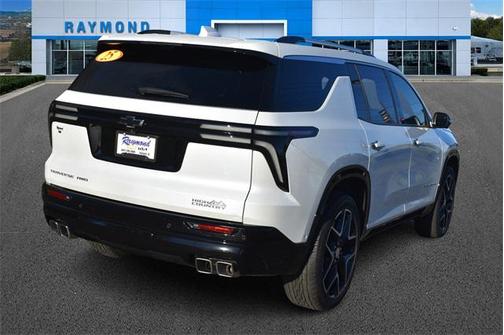 2025 Chevrolet Traverse High Country