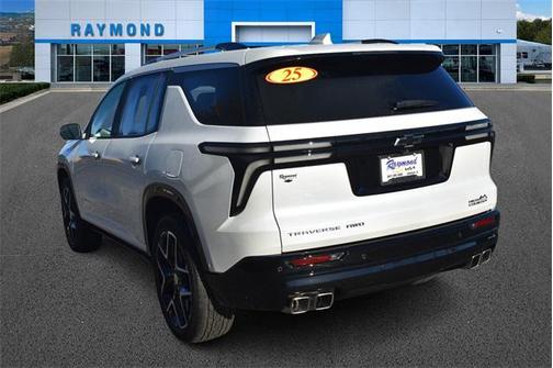 2025 Chevrolet Traverse High Country