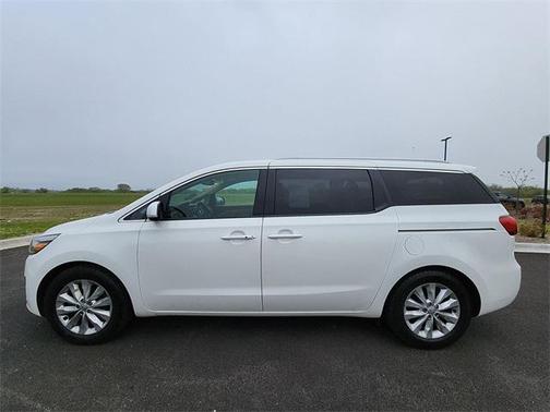 2016 Kia Sedona EX