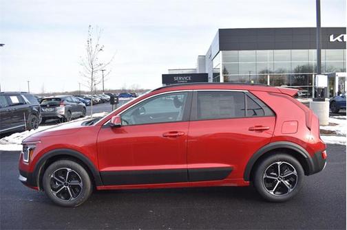 2025 Kia Niro EX