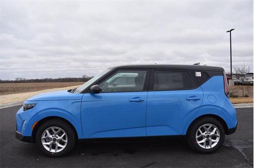 2025 Kia Soul S