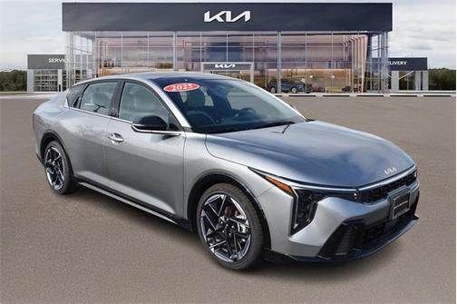 2025 Kia K4 GT-Line