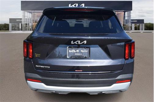 2025 Kia Sorento LX