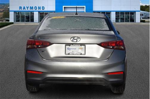 2022 Hyundai Accent SE