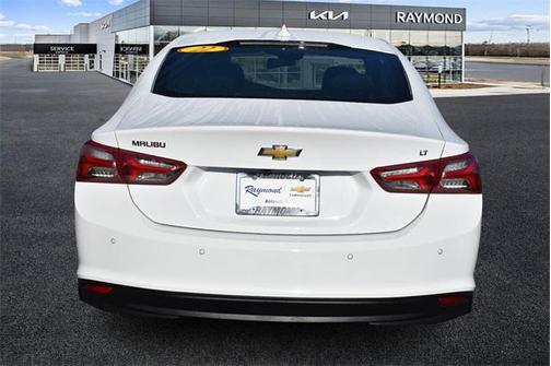 2022 Chevrolet Malibu FWD LT
