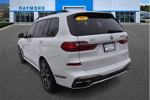 2021 BMW X7 M50i