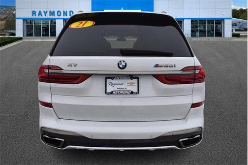 2021 BMW X7 M50i