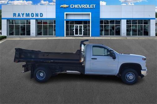 2025 Chevrolet Silverado 3500 WT