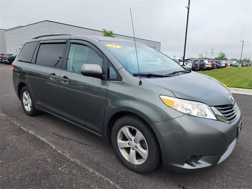2013 Toyota Sienna LE