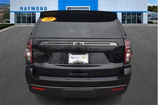 2022 Chevrolet Suburban 4WD Z71