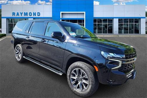 2022 Chevrolet Suburban 4WD Z71