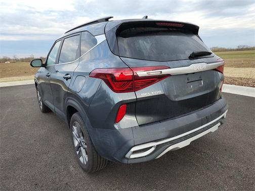 2023 Kia Seltos S
