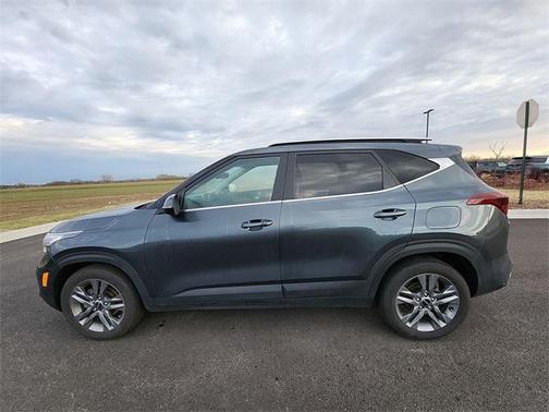 2023 Kia Seltos S